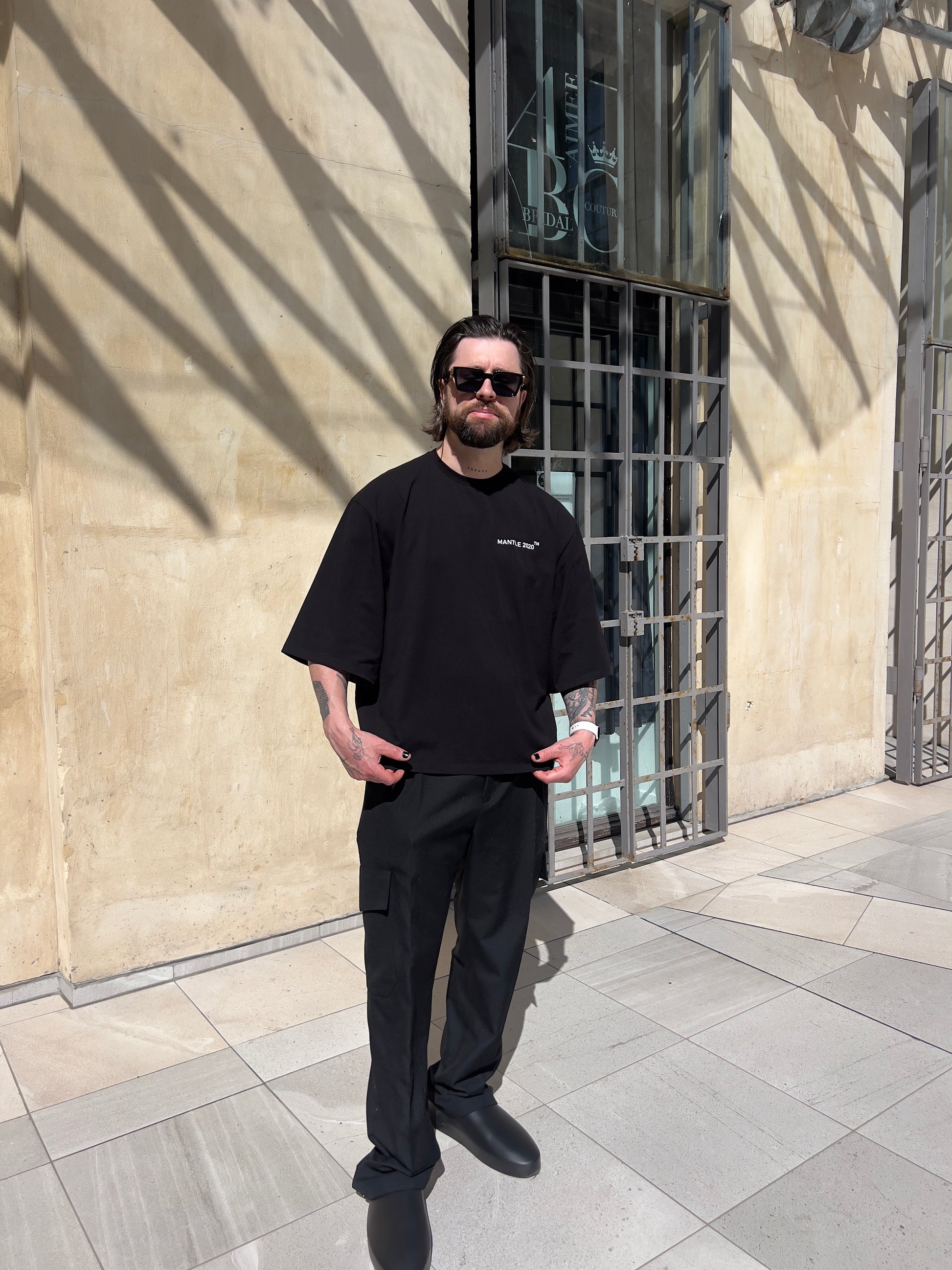 "Imagine" Screen Print Logo Boxy Tee in Black